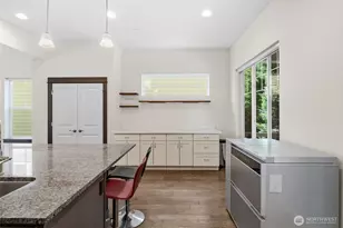 16990 NE 84th Ct, Redmond, WA 98052 - Photo 13