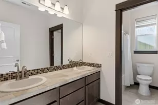 16990 NE 84th Ct, Redmond, WA 98052 - Photo 29