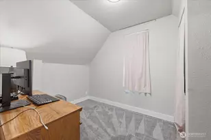 717 S 58th St, Tacoma, WA 98408 - Photo 15