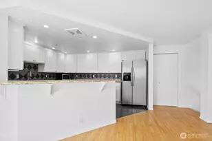 3633 22nd Ave W, Seattle, WA 98199 - Photo 21