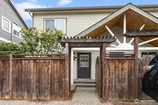 3633 22nd Ave W, Seattle, WA 98199 - Photo 1