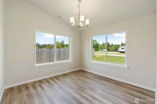 9609 179th Trl SW, Rochester, WA 98579 - Photo 5