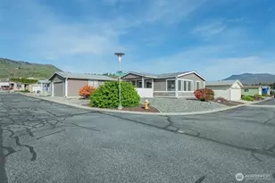 1706 Twin Peaks Dr, Wenatchee, WA 98801 - Photo 29