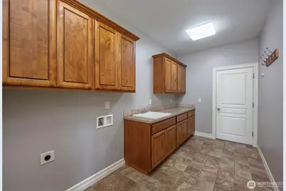419 S Astor Loop, Moses Lake, WA 98837 - Photo 33