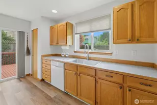 24130 Madura Dr NE, Kingston, WA 98346 - Photo 9