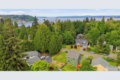 24130 Madura Drive NE, Kingston, WA 98346 - Photo 27