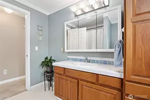 975 Front St S, Issaquah, WA 98027 - Photo 23