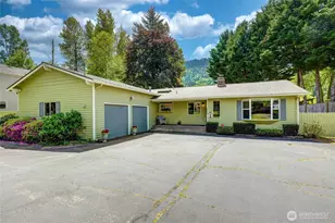 975 Front St S, Issaquah, WA 98027 - Photo 3