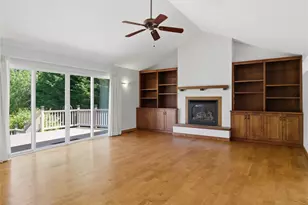 5018 Pleasant Glade Rd NE, Olympia, WA 98516 - Photo 5