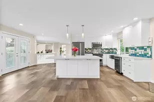 18105 85th St E, Bonney Lake, WA 98391 - Photo 11
