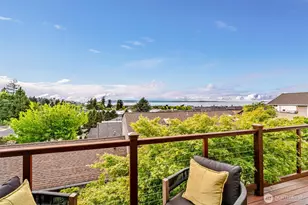 545 Holly Dr, Edmonds, WA 98020 - Photo 25