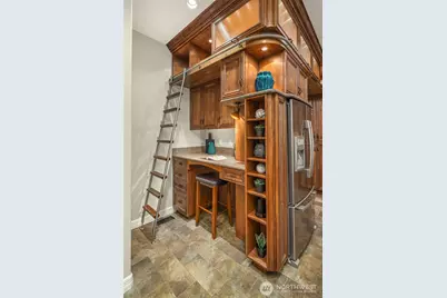 16290 SE 48th Drive, Bellevue, WA 98006 - Photo 15