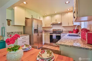 6311 Pineridge Ln, Clinton, WA 98236 - Photo 9