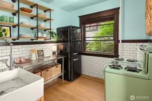 416 E Roy St, Seattle, WA 98102 - Photo 13