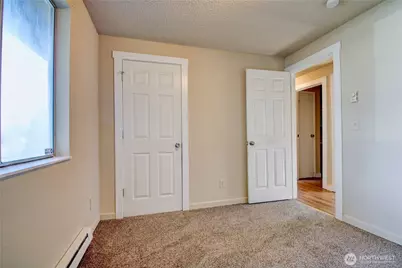 930 N Laventure Road, Mount Vernon, WA 98273 - Photo 15
