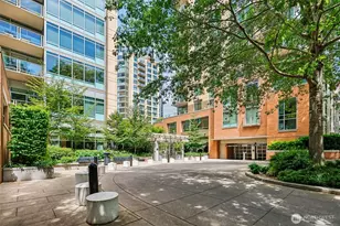910 Lenora St, Seattle, WA 98121 - Photo 39