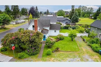 824 Borseth Street, Sedro Woolley, WA 98284 - Photo 1
