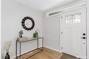 8613 4th Pl SE, Everett, WA 98208 - Photo 5