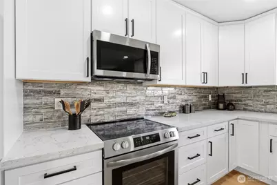 8613 4th Place SE, Everett, WA 98208 - Photo 13
