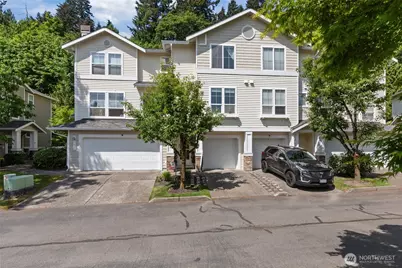 21919 39th Place S #10-2, Kent, WA 98032 - Photo 1