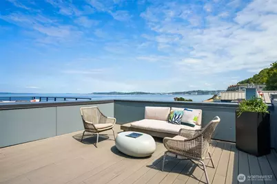 1706 Alki Avenue SW #B, Seattle, WA 98116 - Photo 1