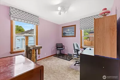 328 Garden Avenue N, Renton, WA 98057 - Photo 19