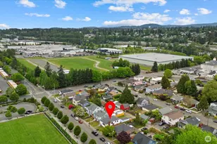328 Garden Ave N, Renton, WA 98057 - Photo 5