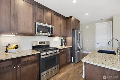 17715 125th Avenue E, Puyallup, WA 98374 - Photo 7