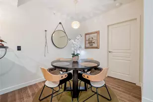 2929 1st Ave, Seattle, WA 98121 - Photo 7