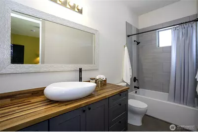 616 Hyak Way, Fox Island, WA 98333 - Photo 25