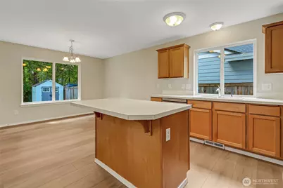 16814 128th Avenue E, Puyallup, WA 98374 - Photo 9