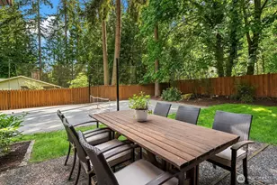 21509 SE 23rd St, Sammamish, WA 98075 - Photo 33