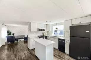 7301 NE 175th St, Kenmore, WA 98028 - Photo 9
