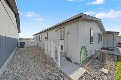 1701 E Burr Avenue #20, Moses Lake, WA 98837 - Photo 3