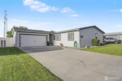 1701 E Burr Avenue #20, Moses Lake, WA 98837 - Photo 1