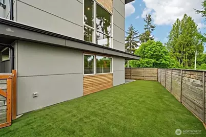 3319 W Elmore Street, Seattle, WA 98199 - Photo 21