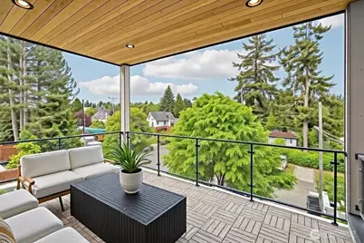 3319 W Elmore Street, Seattle, WA 98199 - Photo 9