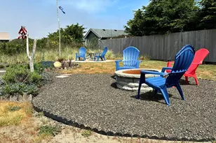 1264 Fairwood Dr, Ocean Shores, WA 98569 - Photo 23