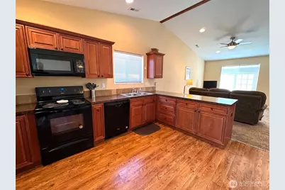 511 S Main Street, Warden, WA 98857 - Photo 9