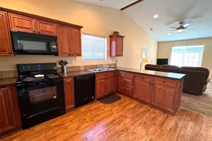 511 S Main St, Warden, WA 98857 - Photo 9