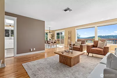 909 Queen Street, Bellingham, WA 98229 - Photo 7
