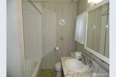 110 1st Street E, Tonasket, WA 98855 - Photo 11