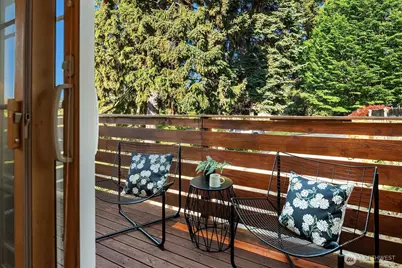 4007 49th Avenue SW, Seattle, WA 98116 - Photo 21