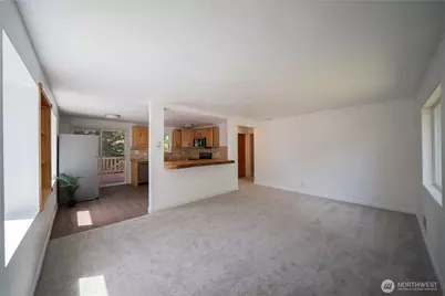 24251 26th Place S, Des Moines, WA 98198 - Photo 3