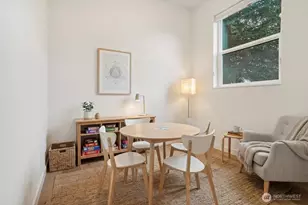 12332 38th Ave NE, Seattle, WA 98125 - Photo 9