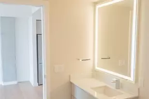 450 South Main St, Seattle, WA 98104 - Photo 13