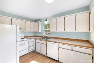 3711 S St, Vancouver, WA 98663 - Photo 5