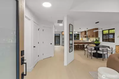 12562 17th Avenue NE, Seattle, WA 98125 - Photo 5