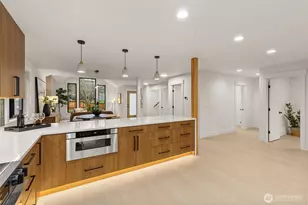 12562 17th Ave NE, Seattle, WA 98125 - Photo 15