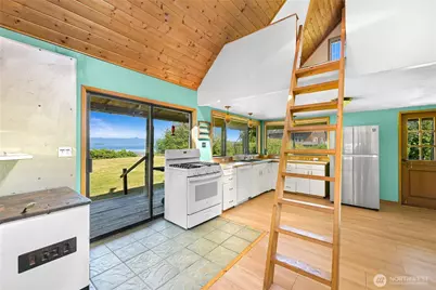 1611 Jas Airport Lane, Anacortes, WA 98221 - Photo 25